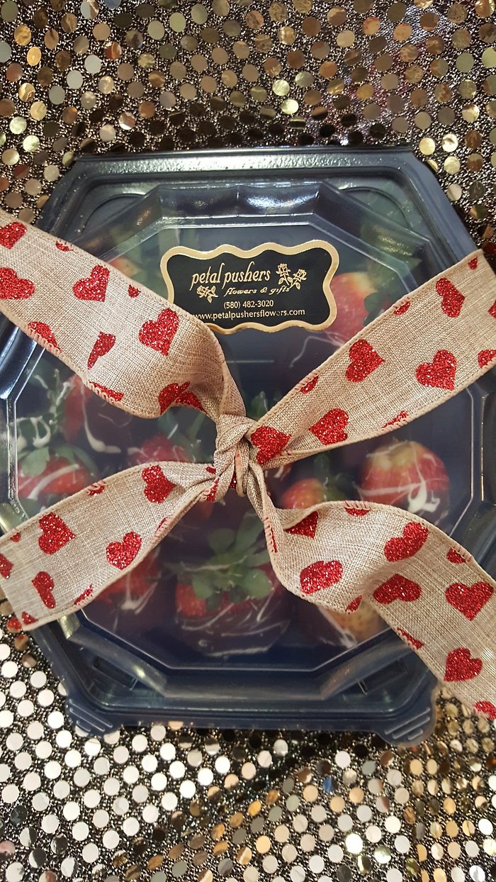 Chocolate Covered Strawberries 1/2 Dozen