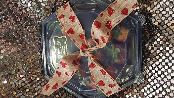 Chocolate Covered Strawberries 1 Dozen
